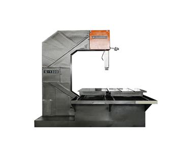 立式帶鋸床結構上的特點
